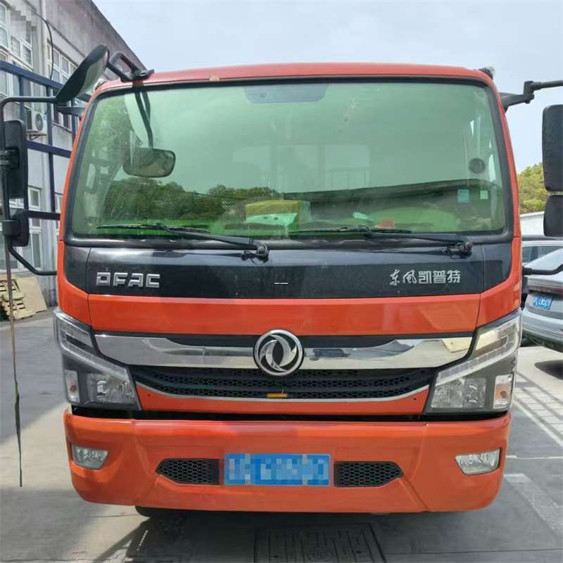 翰林镇白朗县进仓物流：专线直达的多元货运探索