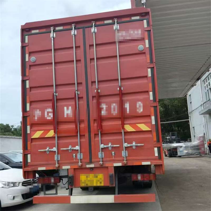 翰林镇普定县进仓物流：专线直达的多元货运之旅